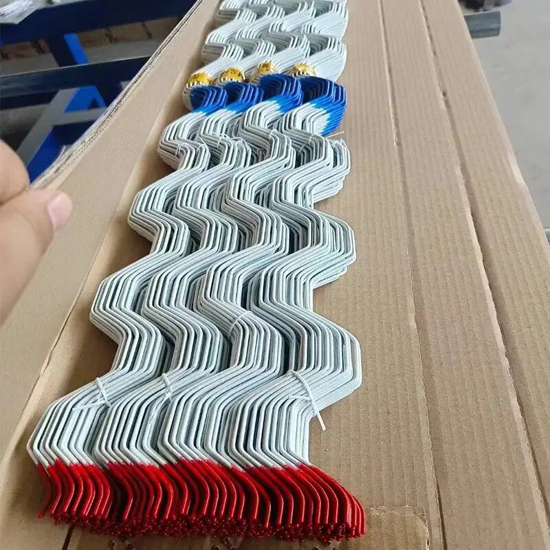 Greenhouse wiggle wire